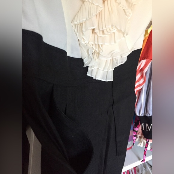 🚨4/$10🚨Bebe Floral Appliqué Sheath Dress - Picture 8 of 10